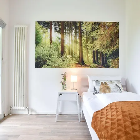 מלון Habitat Esslingen 2*